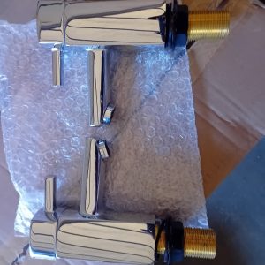 Better Bathrooms Cube Free Standing Bath Basin Hot & Cold Taps Chrome RRP £139!!