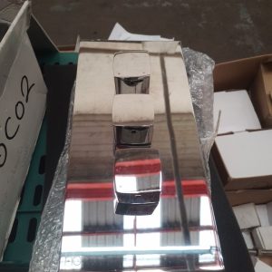 Heritage Bathrooms 3 Way Square Shower Valve And Hose Outlet 310 X 150mm Plate